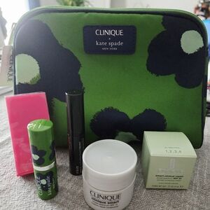 Clinique x Kate Spade Skincare Set - Green and Black
